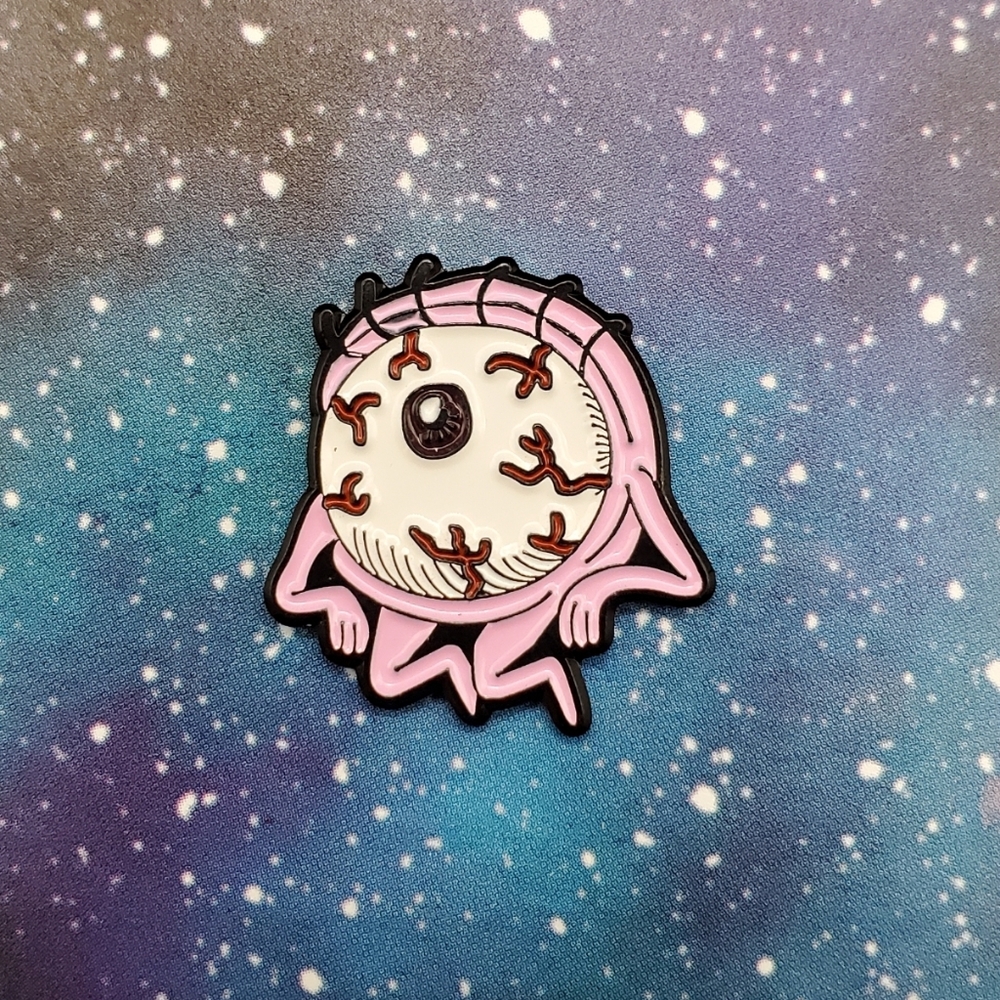 Eye Ball Enamel Pin - Picture 1 of 3